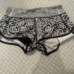 Lululemon Speed Up Shorts